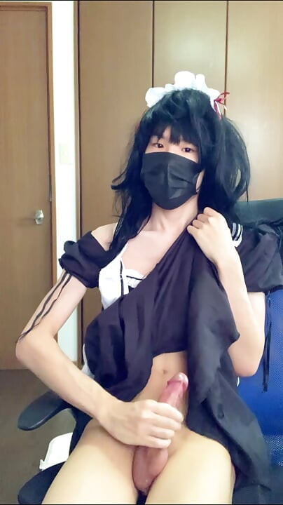 Maid Outfit Crossdressing masturbation