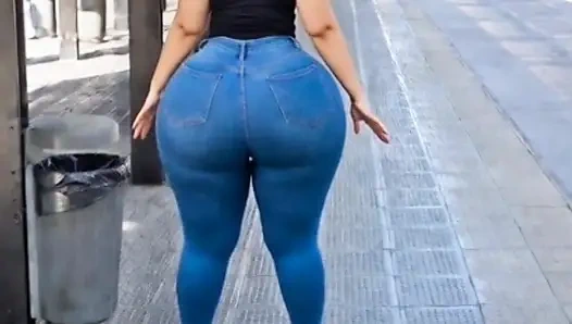 Big ass waiting for the bus