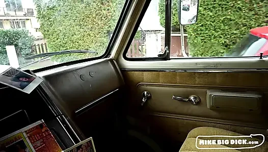 Van Side Hookup (MikeBigDick)