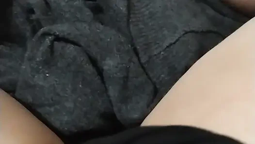 Громкий пульсирующий оргазм пухлой женщины