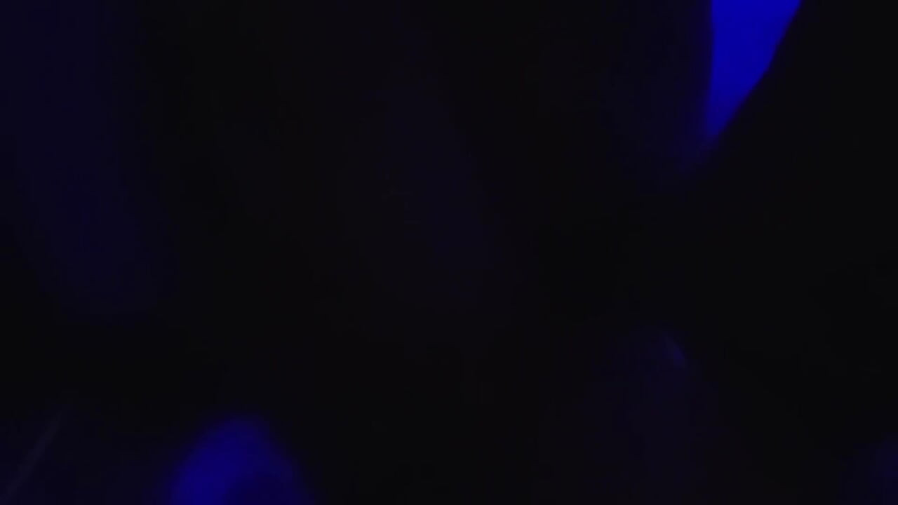 Hintli çift gece sikişiyor