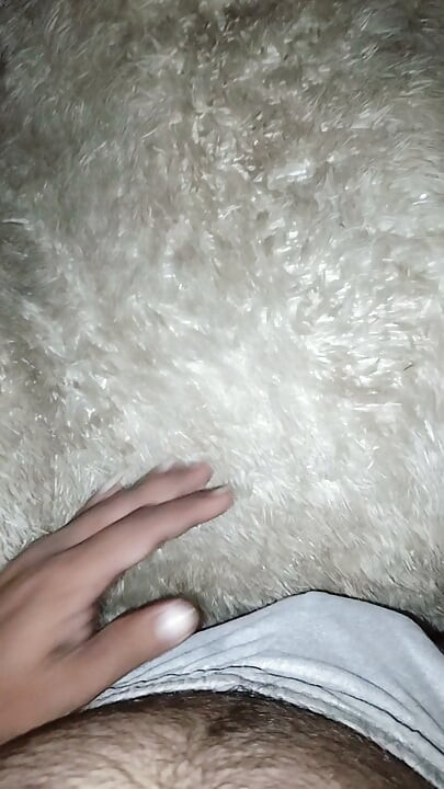 Ich ficke die Muschi meiner Puppe