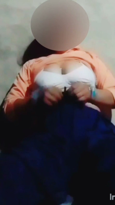 Enjoying the romance of Hot Bhabhi's Mast Desi Jawaani, she is enjoying a lot by mashing her cute pussy, I am very excited, I am | Clip 1