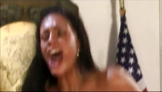 Latina Teacher Sucks Big Cock of Student Before Riding It in the Classroom