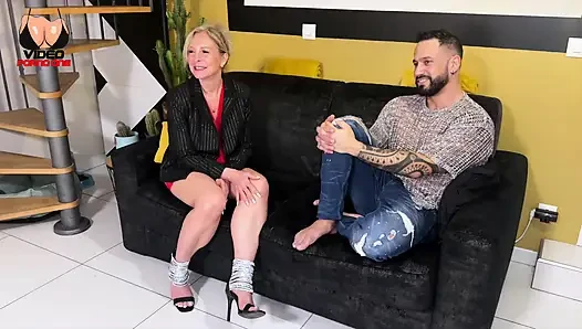 A Beautiful Cougar Fucked by 2 Friends Who Will Take Her Apart.