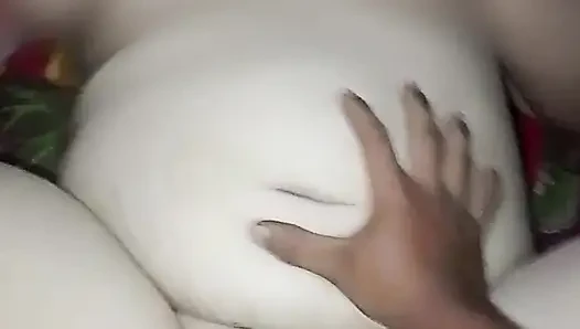 AKU MENYETUBUHI GURU SEKOLAH PINAYKU