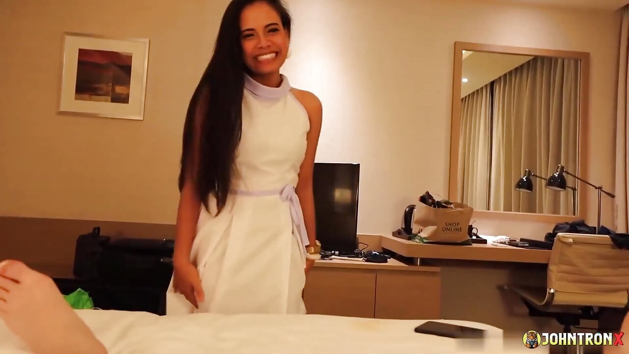Johntronx - assistindo ela se vestindo depois que eu a prenhava