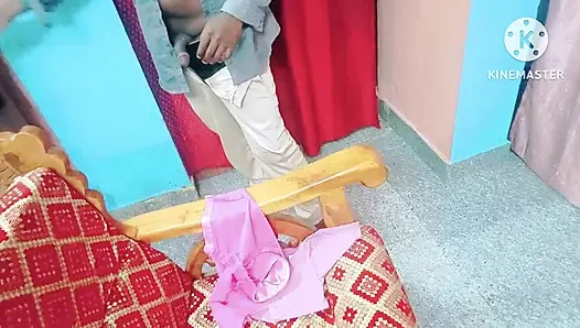 Geile büroangestellte gab heiße leckerei für ihren chef, gefördert zu werden - volles tamilisches audio mit erotischem lautem stöhnen