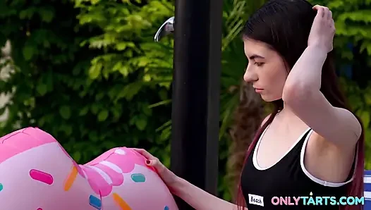 Hot Summer Threesome - Stepbrother Shares Stepsister's Pussy with Friend