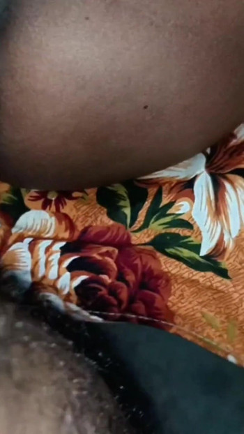 Une villageoise excitée se fait baiser par son patron de bureau fou dans une chambre d’hôtel, partie 2 | Clip 1