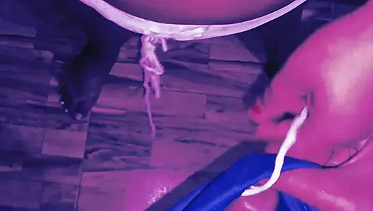 Aku ngentot celana dalam ibu tiriku sampai crot banyak banget di memek dan toketnya yang aduhai