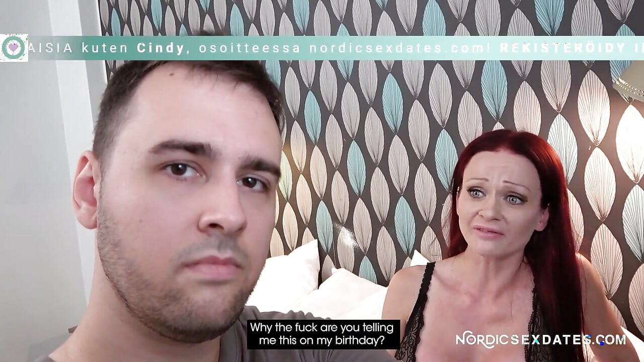 Cuckold: suami selingkuh, aku menyetubuhi teman di depannya (dari Finlandia)