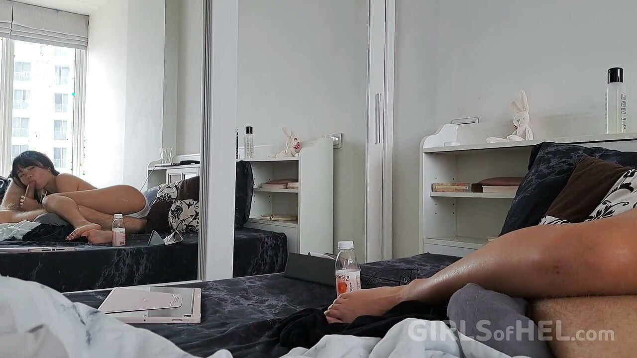 POV - blowjob und sex mit einem kleinen asiatischen teenager