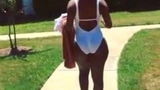 Swimsuit Ass Wiggle