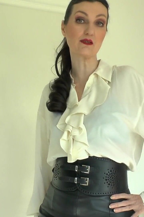 Geniş sıkı kemerler bölüm 76 lady victoria valente