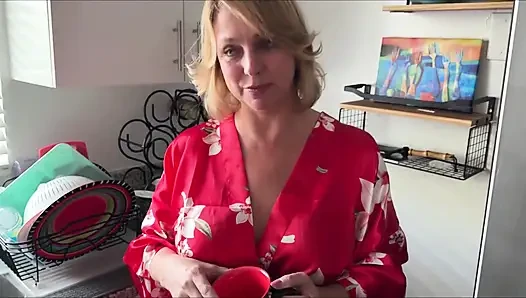 Discovering Step Stepmom's Sexual Appetite - Brianna Beach - Stepmom Comes First