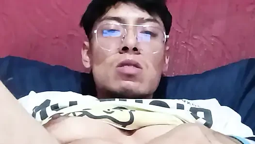 Fem man jerks off