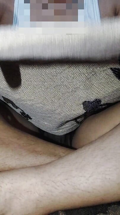 I am enjoying cock show on camera