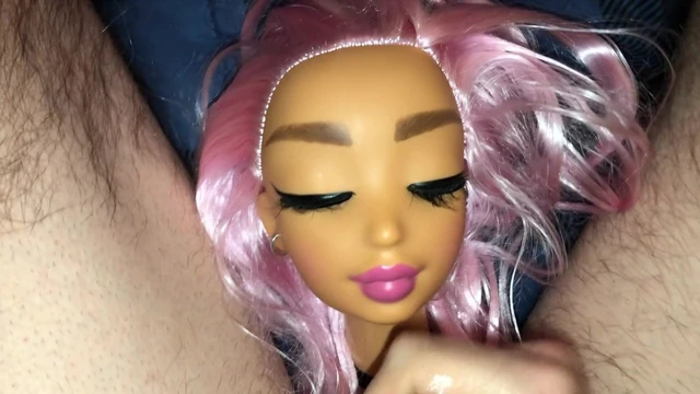 Cum on Whos That Girl Dollface