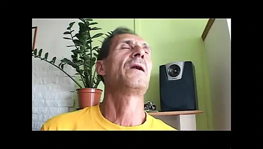 Seperti Ayah, tidak ada seorang pun