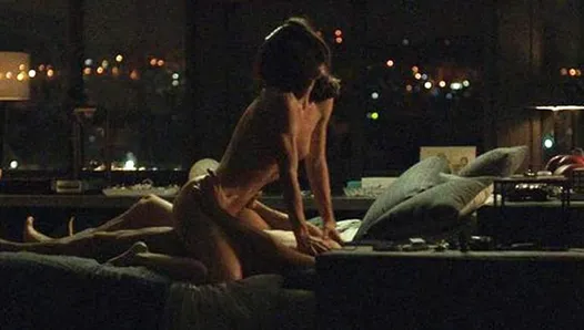 Vicky Luengo, scène de sexe nue sur scandalplanet.com