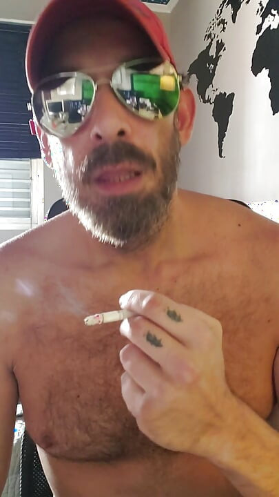 Cash Master Smoking Glass 01