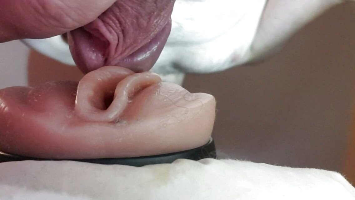 Jebanje moje fleshlight s teretom koji sam ranije izbacio u nju