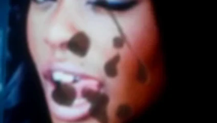 Azealia banks ırklararası yüze boşalma