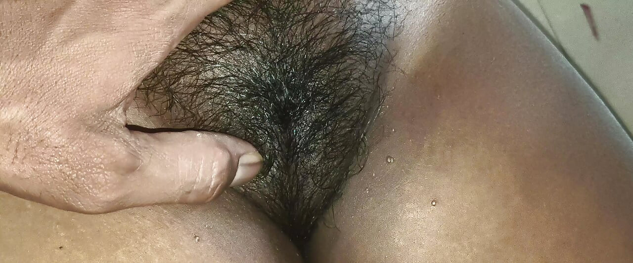 Blacky wife big boobs and pussy roughing