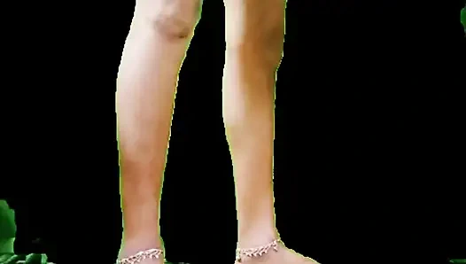 Bhabhi ji is seen in a very sexy look and has become naked, she is massaging big milk, ready to her, be very hot