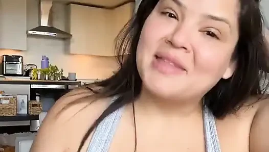 Live Stream with Dani Valentina