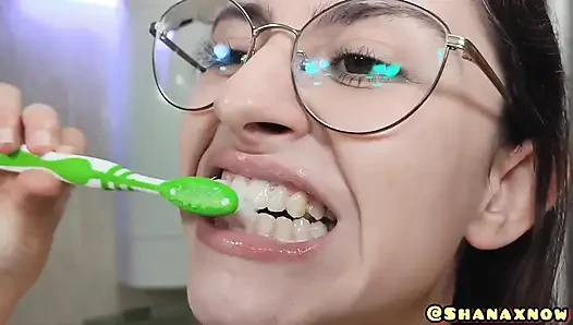 Teen Maid Toothbrush with Fresh Cumshot