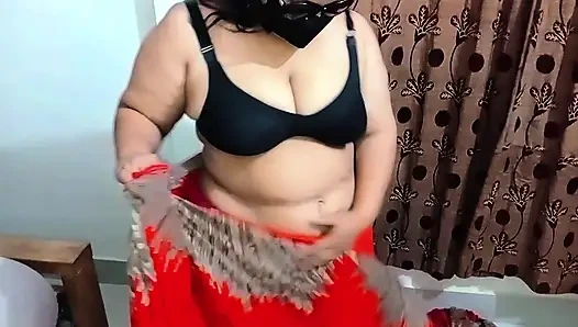 Amar koche gase laou dhorce sexy dunch bhabi