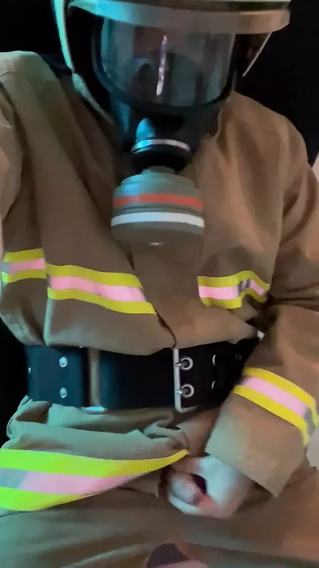 Feuerwehrmann in Sling