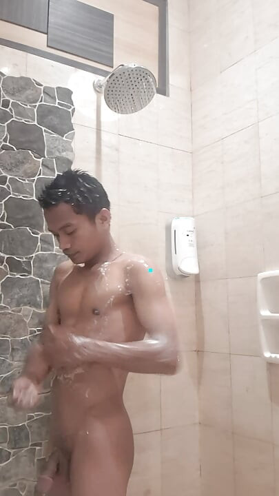 Naked Pap Naked for Sayaaang