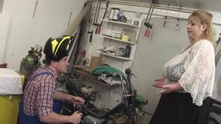 Busty bbw milf meets mechanic