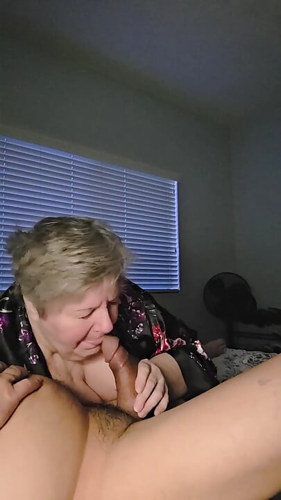 8 phút làm tình