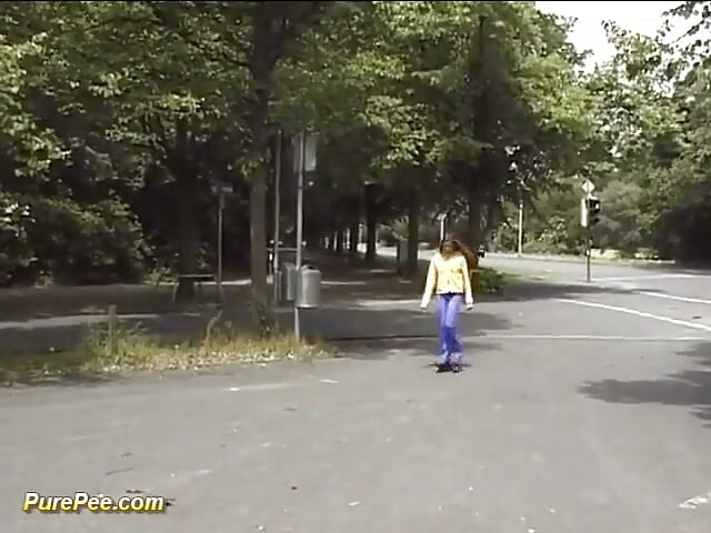 Gal Caught in Piss Pants