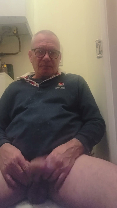 Big Cock cumming and eating my cum