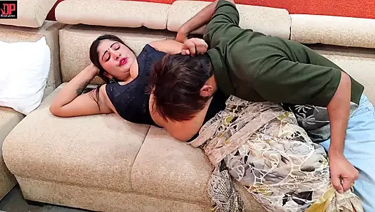 Asyalı Hintli desi devar yenge sert sikişiyor sansasyonel video büyük yarak