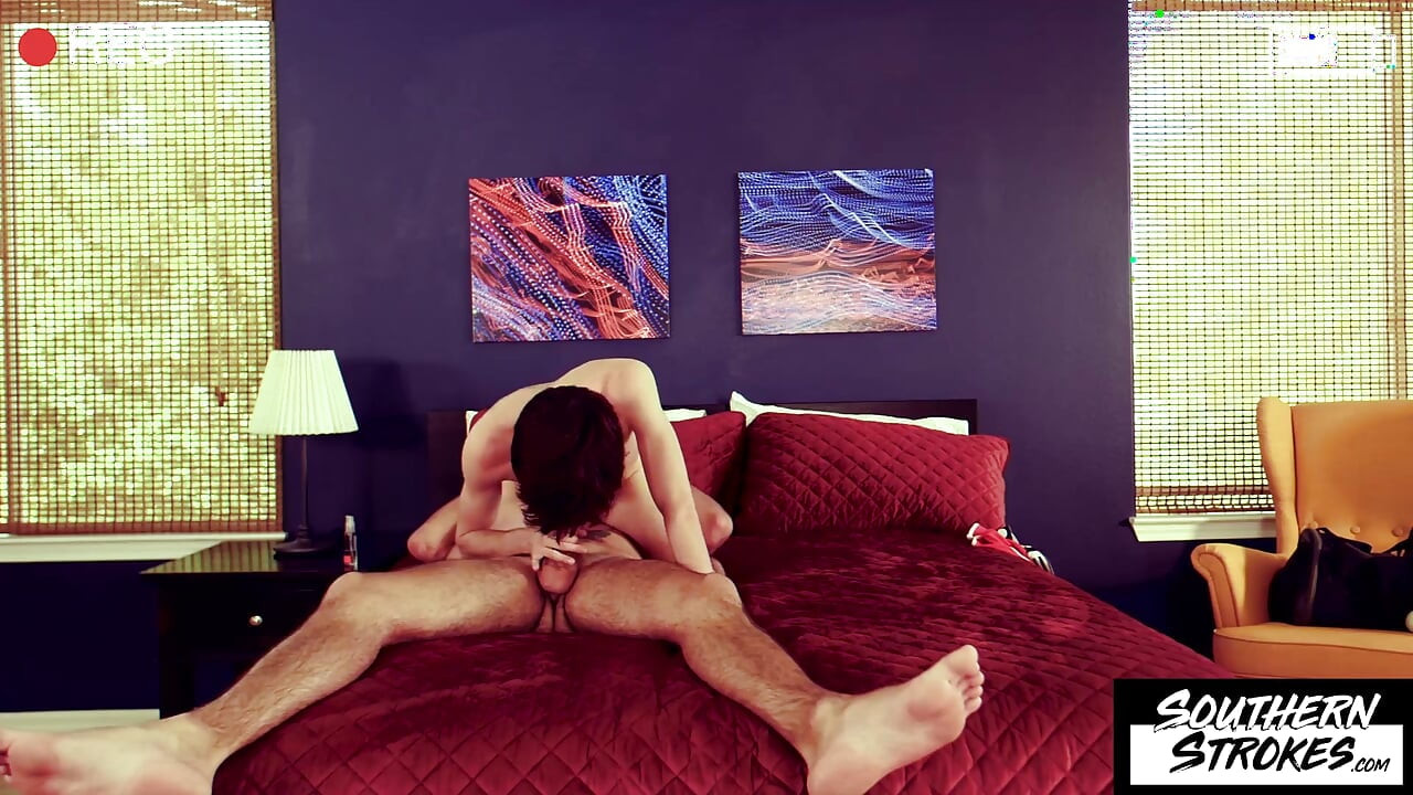 SOUTHERNSTROKES Hung Jock Ari Nucci Takes Full Advantage Of Twink Grayson Lange
