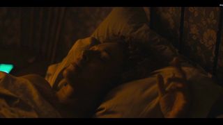 Alex Kingston, Siobhan Finneran - La veuve S01E05 (2019)