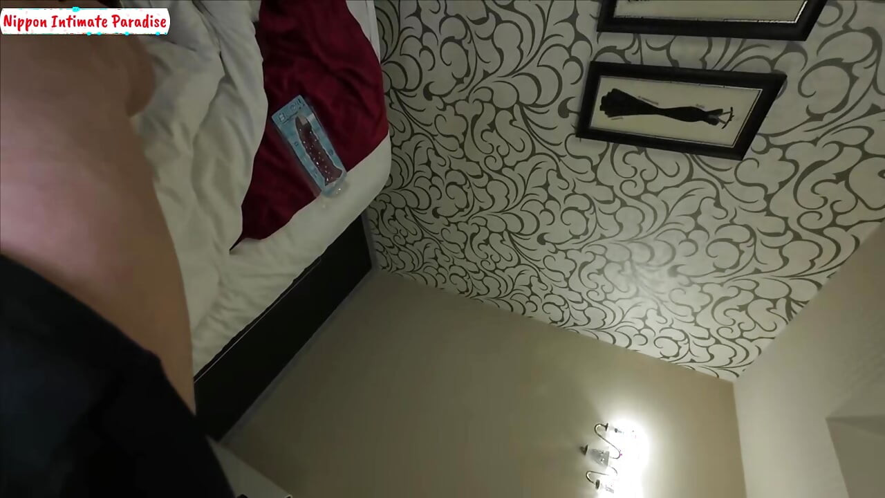 W pełni odsłoniętą piękną twarz w widoku ogromna zabawka pozostawia bez tchu i cofniętą kąt 1