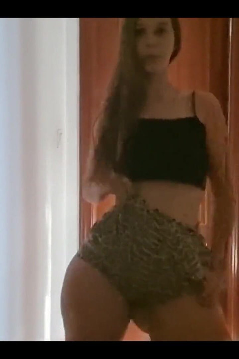 Tecnológico dança quente menina