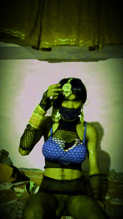 vai gostoso, ai, soca vai, soca no sapotinho vai, soca sapotinho vai, soca sapotinho wai, 

It's going to be my little bit, so it's going to be everything.