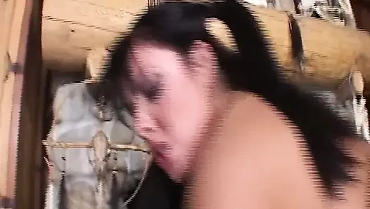 Retro Fuck Gadis Dewasa Mengisap Kontol Besar