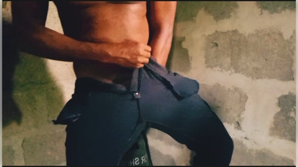 Horny Guy Gets Nasty & Explodes Everywhere
