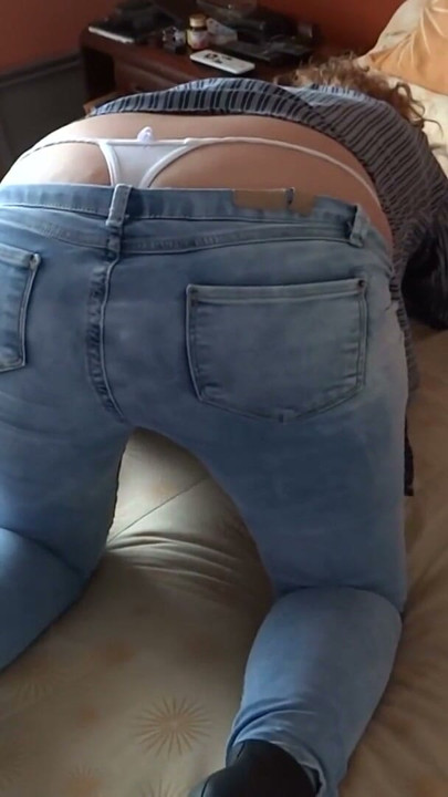 First time my friend's stepmom lets me enjoy her ass while masturbating | Clip 1