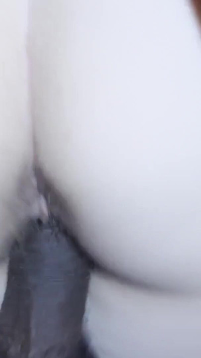 Unforgettable moment from "Amateur 18 year old white girl asks Older bbc for first ever creampie"