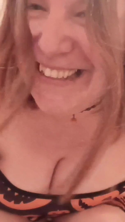 I hope my party guests don't hear me pissing | Clip 2